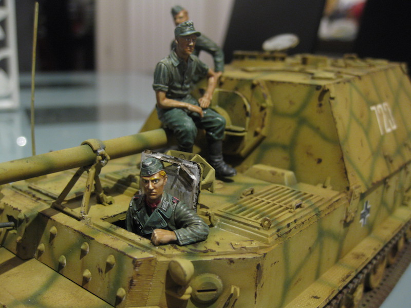 Equipage pour mon Elefant. Royal Model au 1/35 ème Img_5018