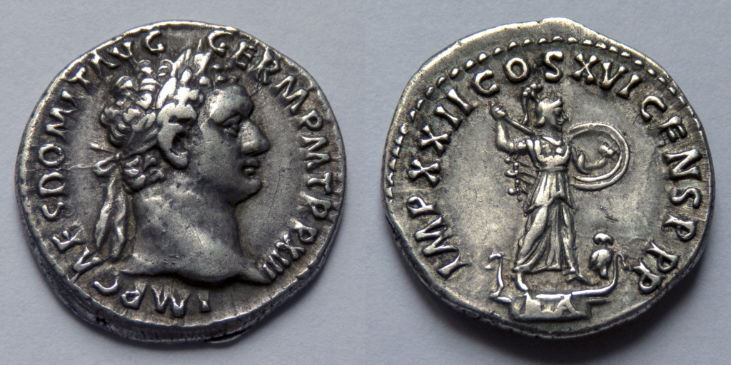 Denario de Domiciano. IMP XXII COS XVI CENS P P. Minerva sobre columna rostral y lechuza. Roma P1040519