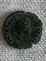Decargiro de Teodosio I. GLORIA ROMANORVM. Emperador con lábaro. Constantinopla Img_6716