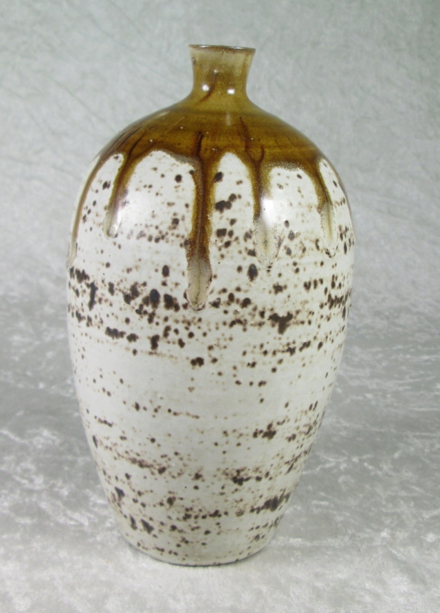 Mid Century Modern Vase with Hexagon mark Img_5910