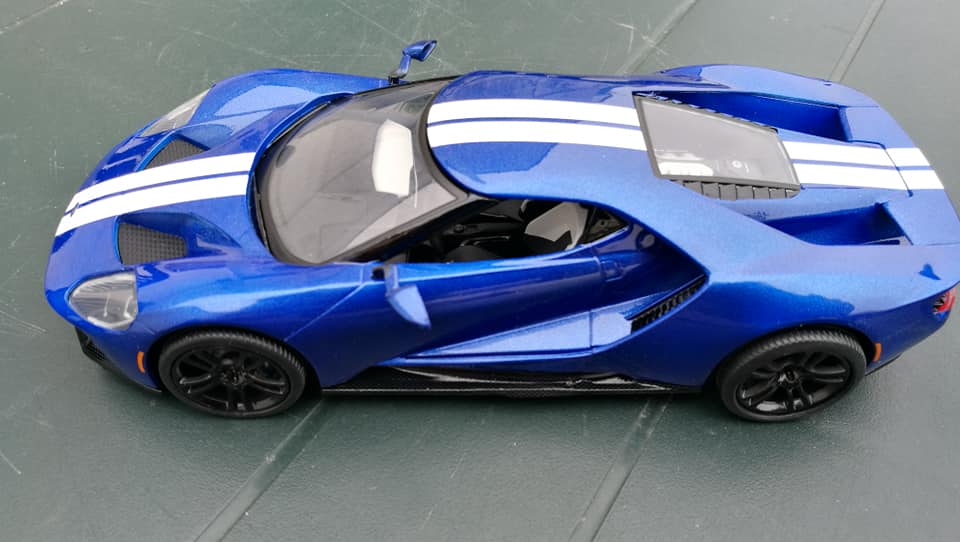 [REVELL] FORD GT 2017 Réf 07678  - Page 7 00213