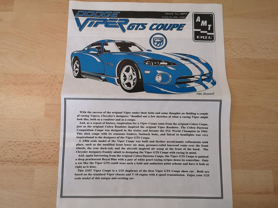 [AMT] DODGE VIPER GTS Coupe 1/25ème Réf 8055 02125