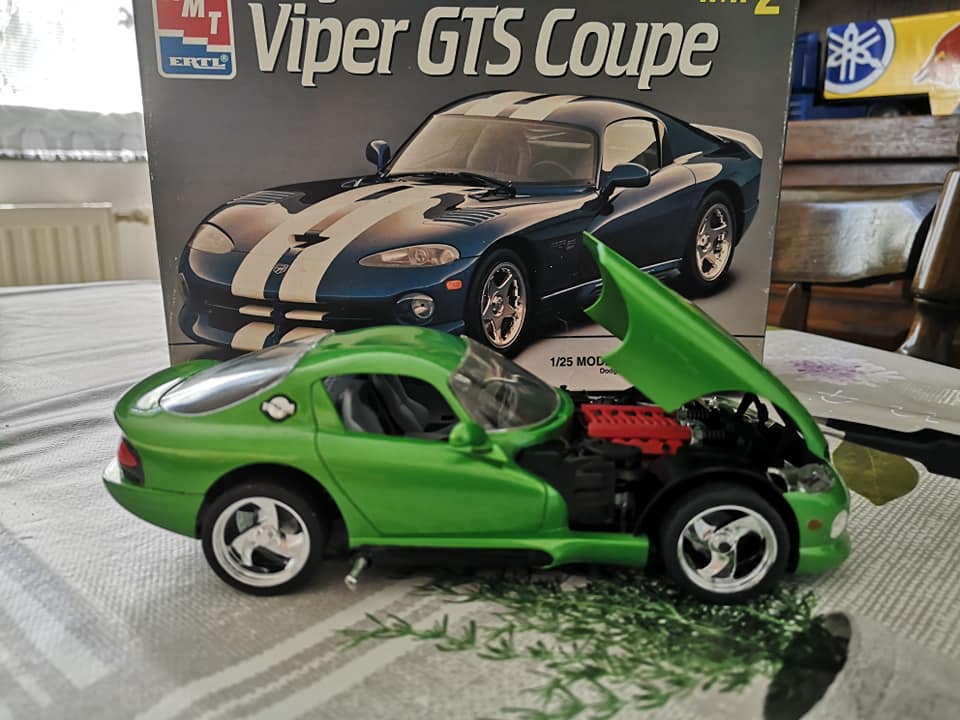[AMT] DODGE VIPER GTS Coupe Réf 8055 - Page 3 1313