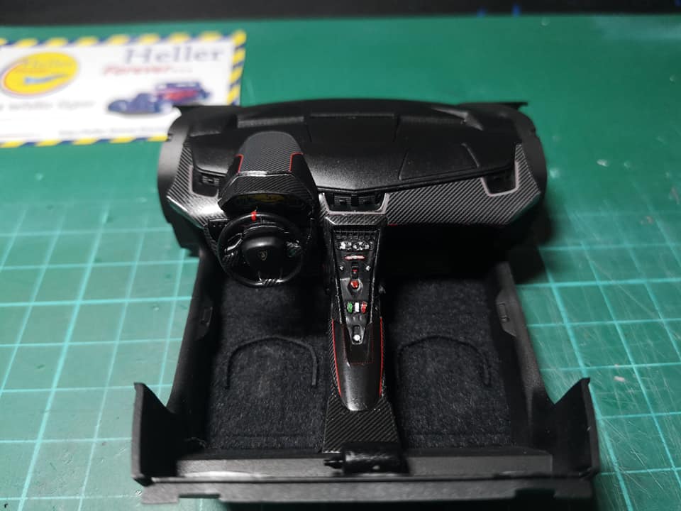 [FUJIMI] LAMBORGHINI VENENO Réf 125831 2414