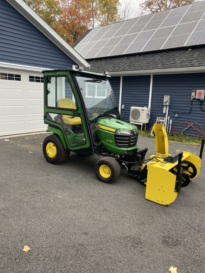 deere - The MUT is dead, meet the replacement: Deere X750 Fr_45315