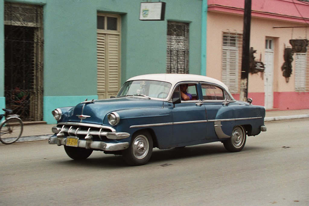 Almendrones in Cuba. 0475