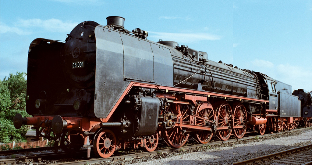 Bilder von Lokomotiven, die es nie gab Br_08_10