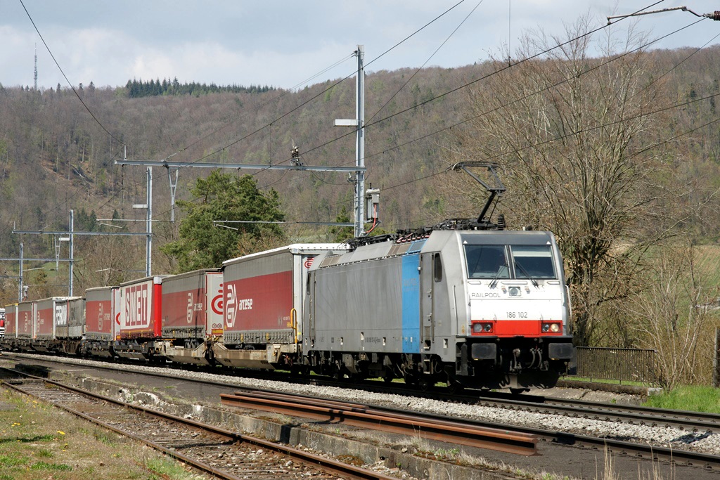 Bahn 2021 - Seite 3 Dsc01010