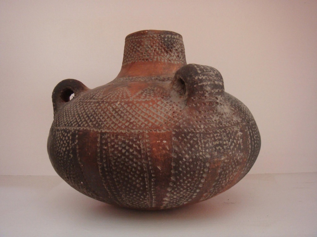 Varias piezas de cerámica primitiva 6f5b4b10