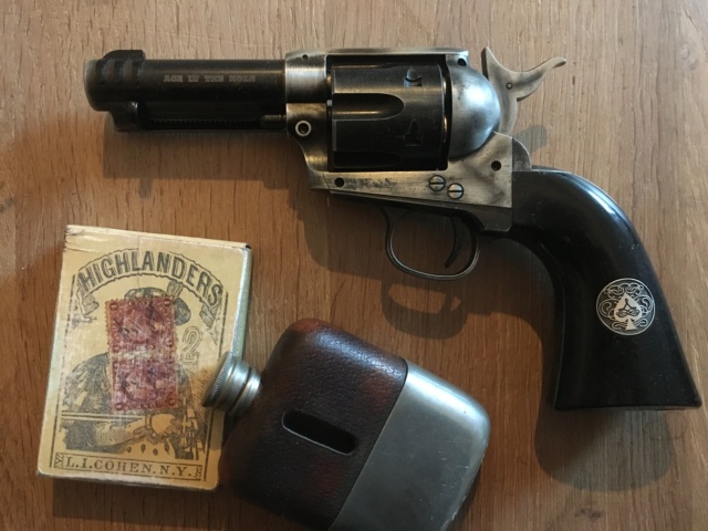 Uberti  SAA Limited Edition  Img_1708