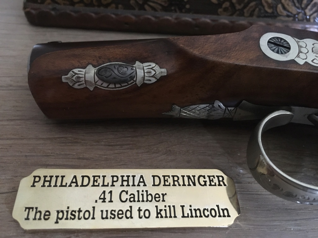 DERRINGER PHILADELPHIA ... le pistolet miniature qui tua un président. Img_2375