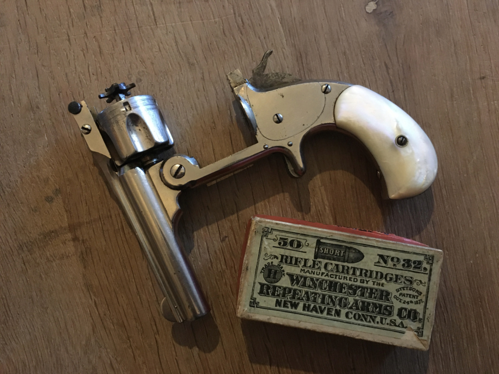 Le S&W MOD. 1 1/2 Single Action Revolver Img_3531