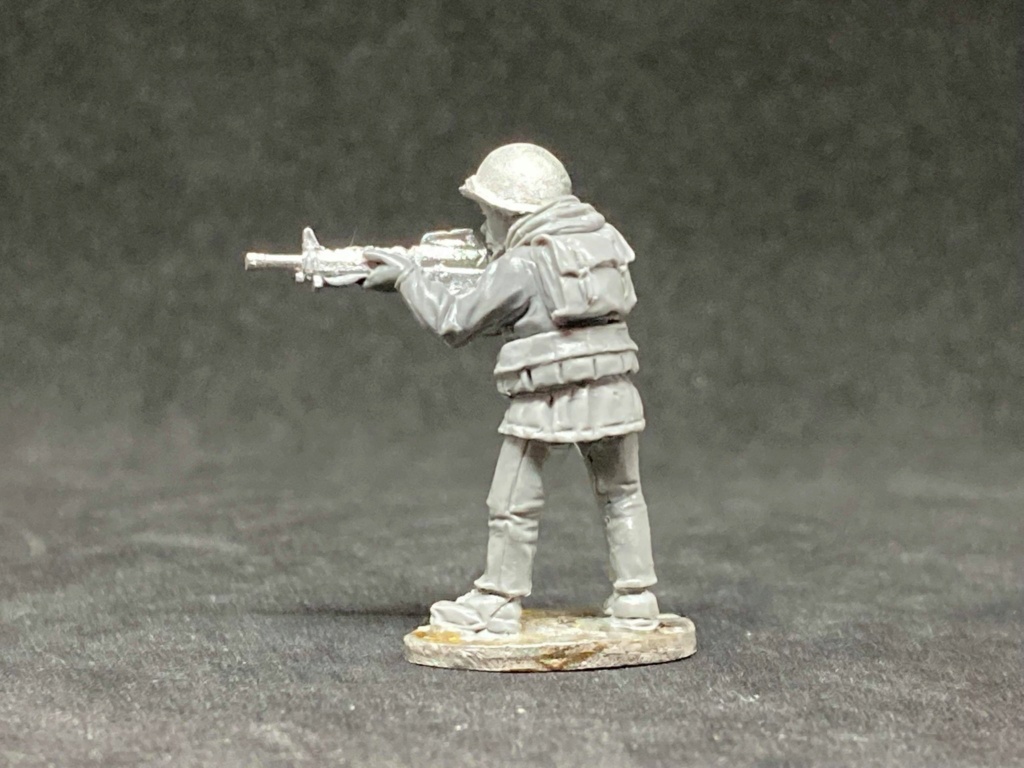 Empress Miniatures ARVN about to land. 5a10