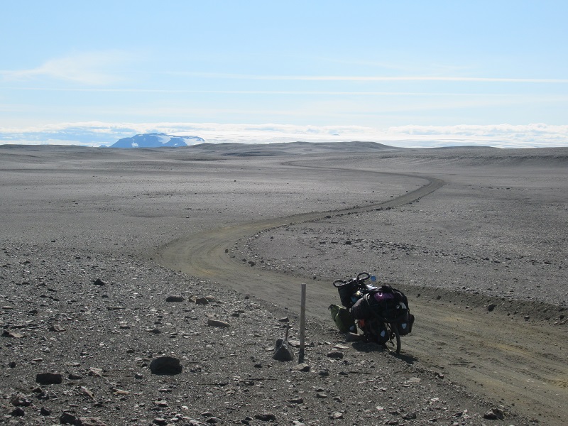 l'Islande à vélo - Page 2 11_hof10