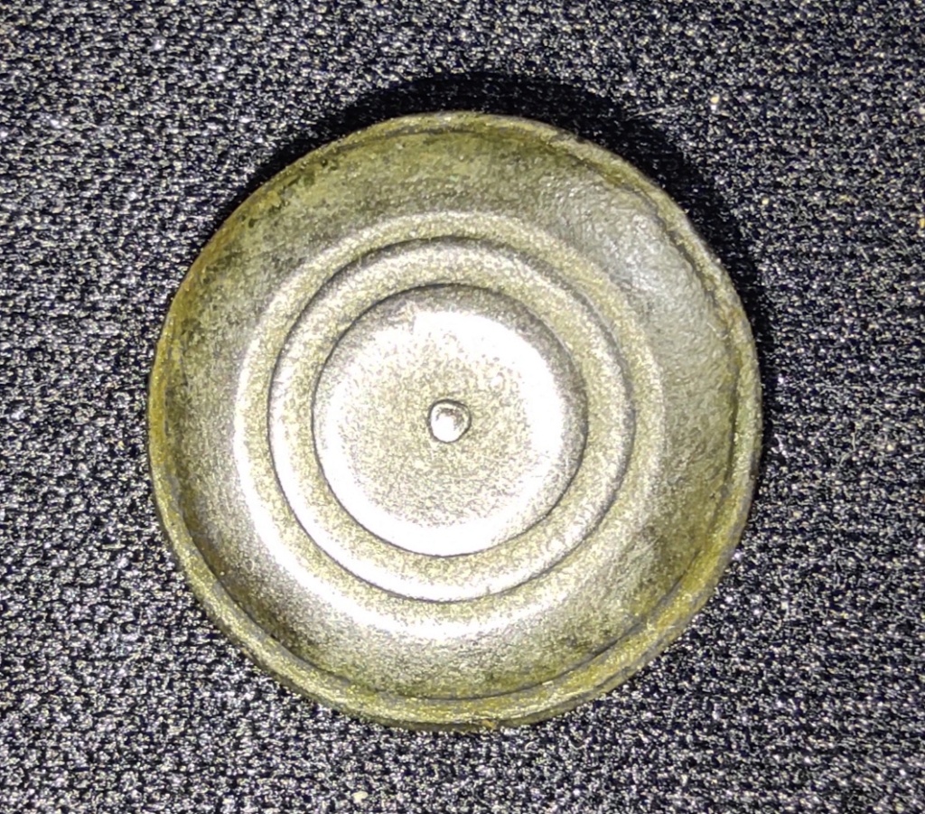 Botón orlado, tipo G31 Img_2456