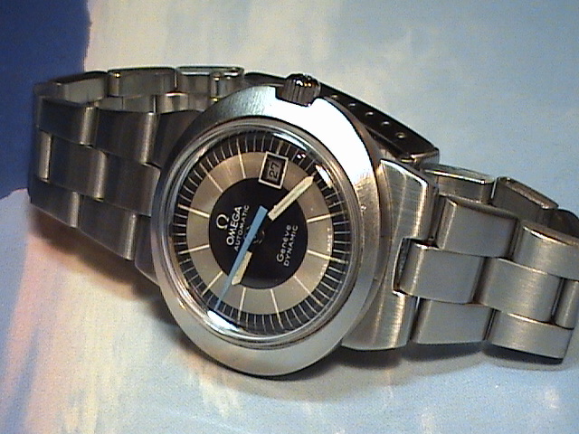 OMEGA Dynamic Cal. 684 Dsc00765