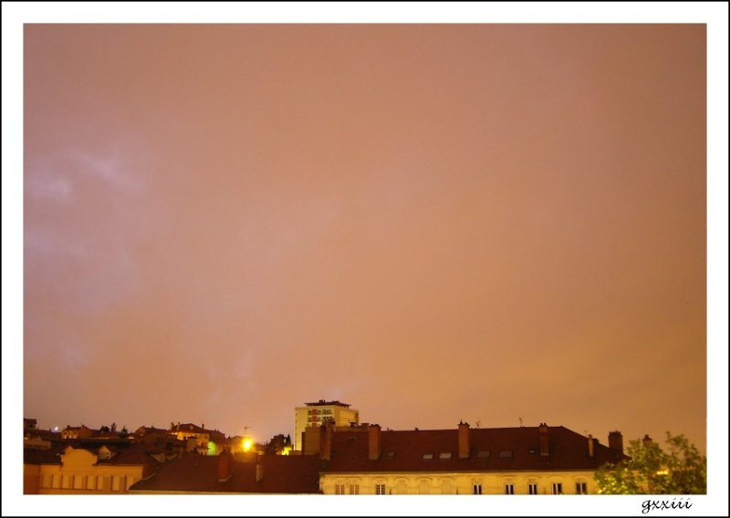 Saint-Etienne le 21/06/07 : un orage lumineux 21060713