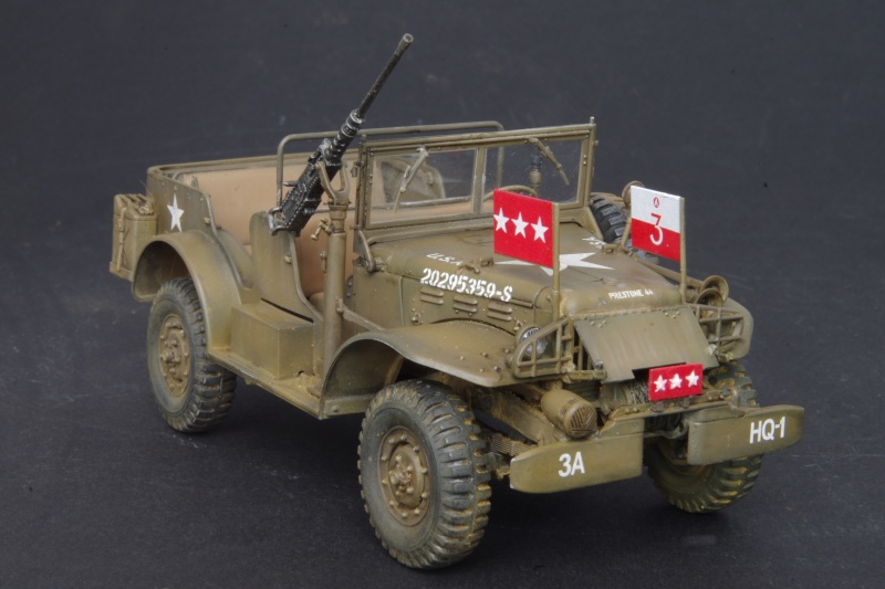 Dodge WC 57 command's car Patton 1/35 AFV - Page 2 Imgp5718