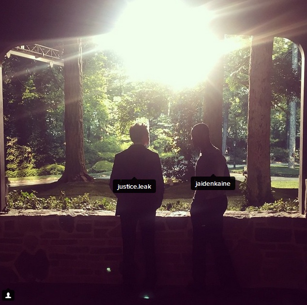 TVD - Behind The Scenes S7 Sans_t23