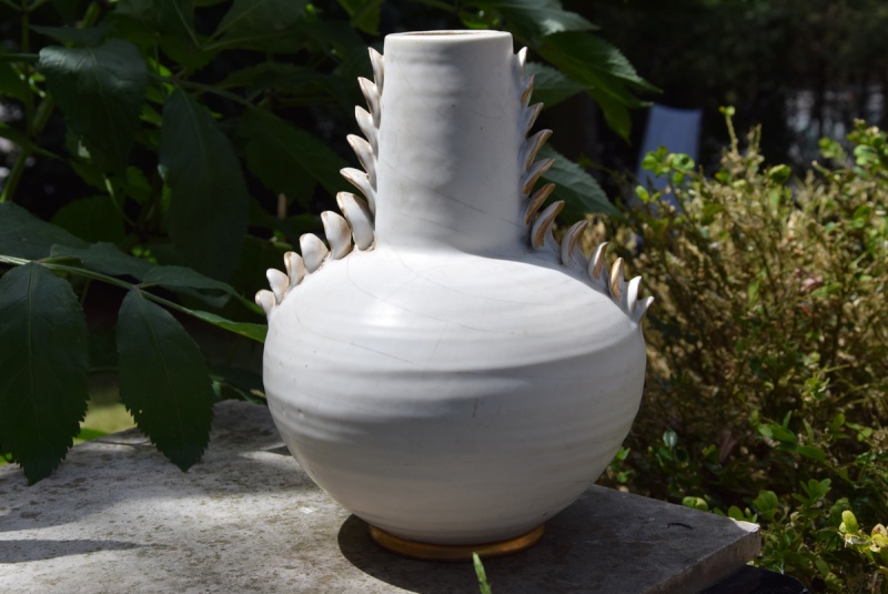 GUILLOT marcel , vase blanc 1950 Dsc_0817