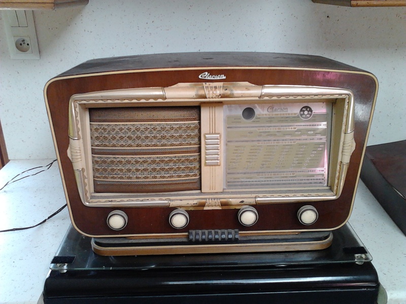 Vds Ancien poste Radio "vintage" Img_2573