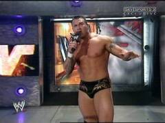 Bobby lashley veux Randy Orton Randy_17