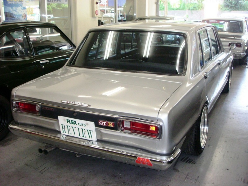 Nissan SKYLINE => l'historique Skylin11