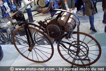 la premiere moto est francaise créé en 1871