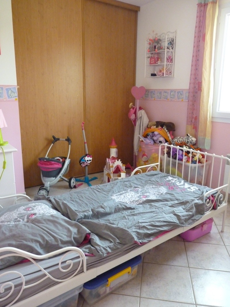 [chrole] Besoin de vous pour la chambre de ma fille, svp... P1050012