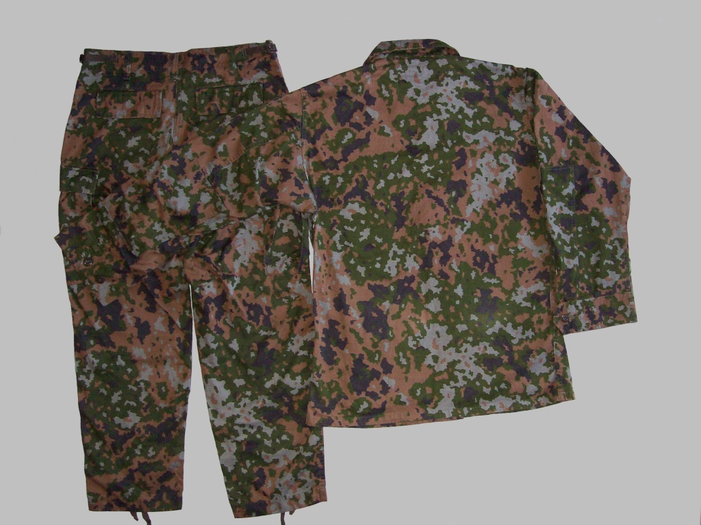 Luxembourg gets its own camo pattern! 100_7111