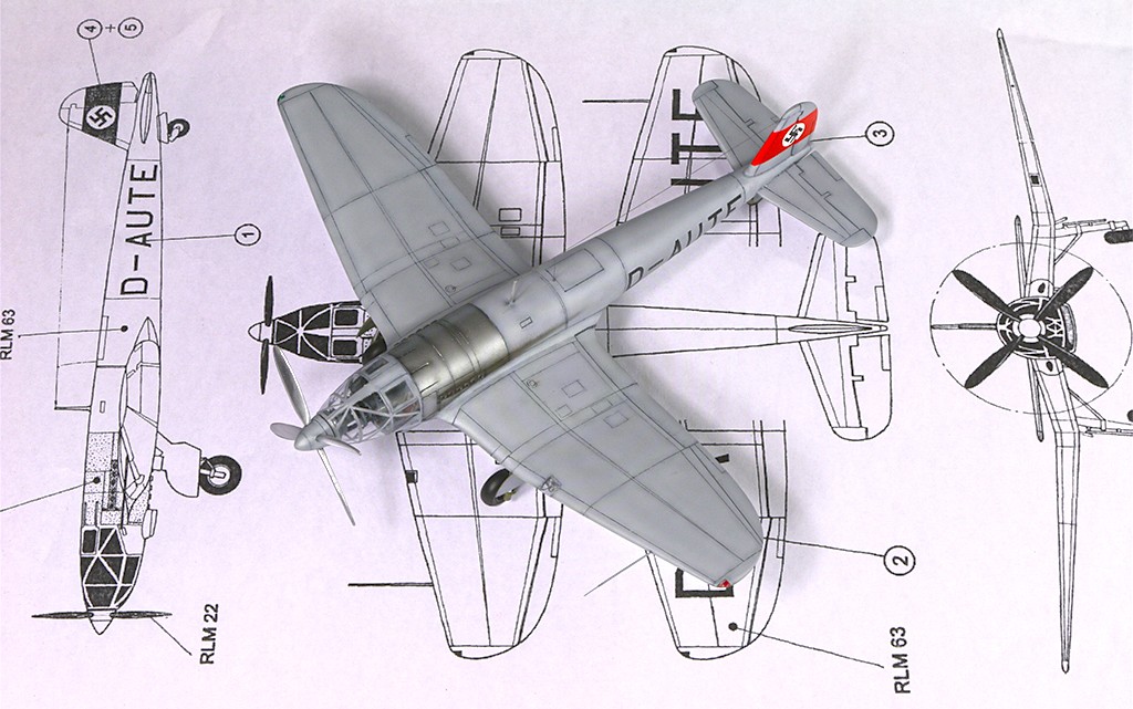 Heinkel He 119 V4 (Planet Model) Img_4615