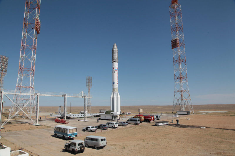 Lancement Proton-M / Inmarsat-5F3 - 28 août 2015 - Page 2 Retour10