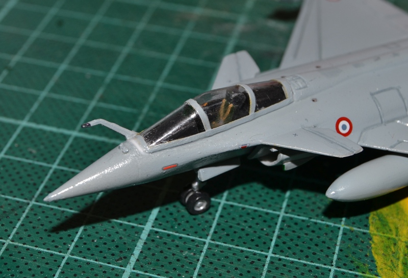 DASSAULT RAFALE C 1/144ème Réf 79908 - Page 2 1010