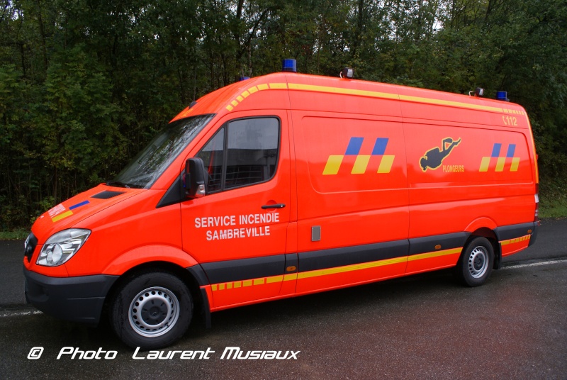 Nouveau véhicule pour les plongeurs de Sambreville. Dsc03211