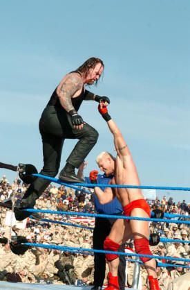 Swarfshow 2 : Undertaker vs Matt Hardy Undert10