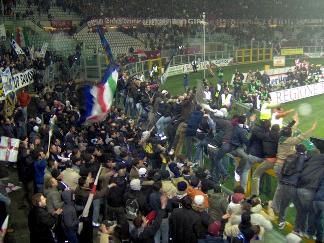 away: pics from 06-07 with videos Torino10