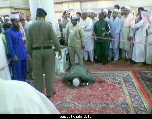 صوره لرجل توفي بالمسجد النبوي الشريف 4153_i10