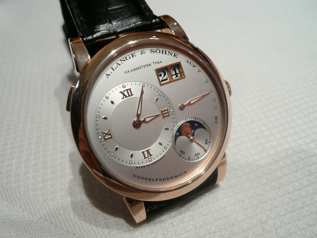 Les montres "classiques" de 2007 (modem burner) Fam04610