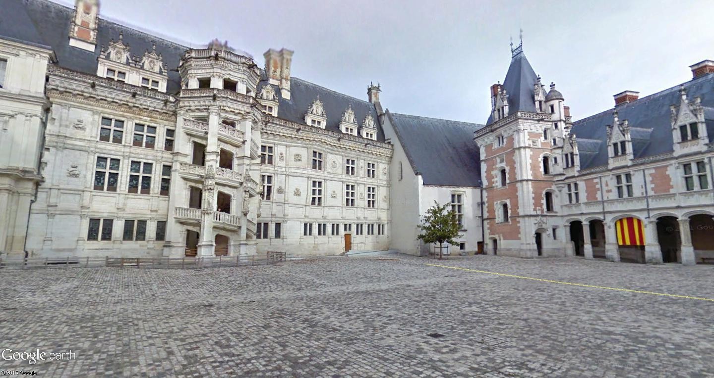 STREET VIEW : les cartes postales de Google Earth - Page 28 Blois10