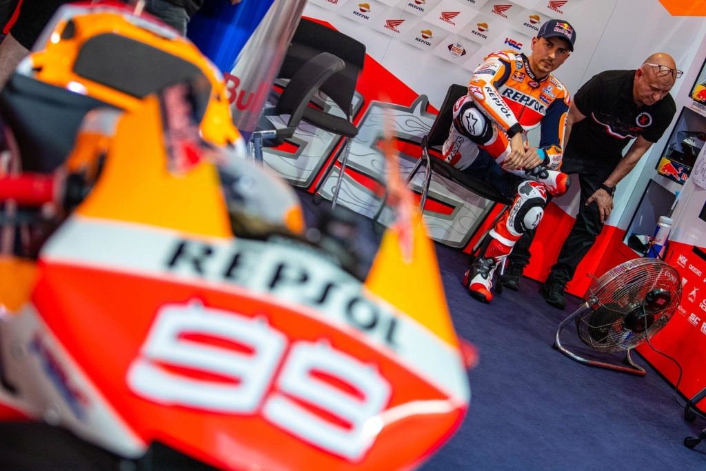 MotoGP Moto2 Moto3 2019  - Page 8 99-jor24