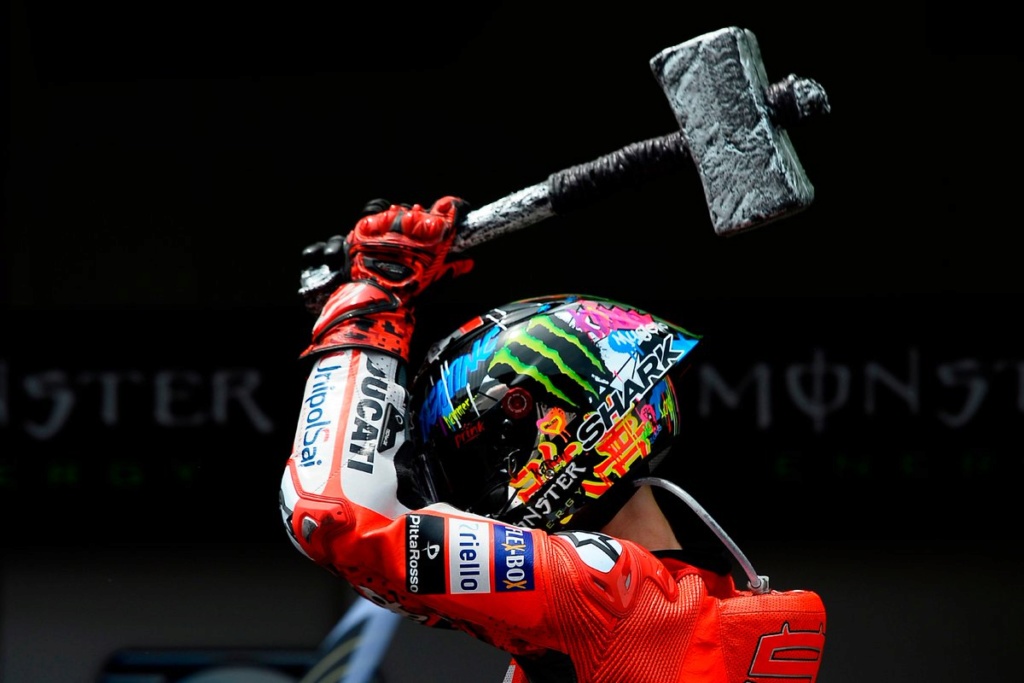 MotoGP 2018 - Page 4 Df935s10