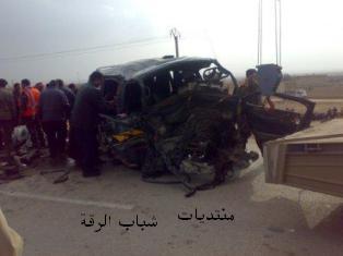 وفاة ثمانية اشخاص في حادث مروري في الرقة 14100b11