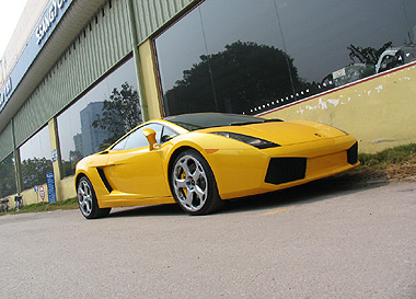 Lamborghini ở Hà Nội nè Lambor10