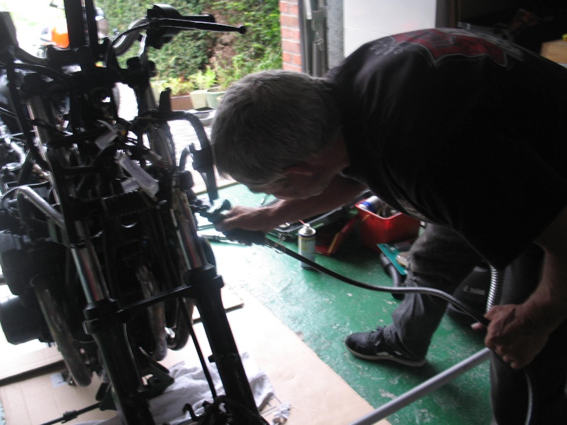 PROJET MICHEL / PASCAL 1100 GSX "of course" - Page 2 Img_0212