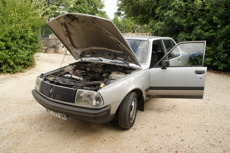 Renault 18 Turbo de 1982 - Millésime 1983 pour Calori Dsc07223