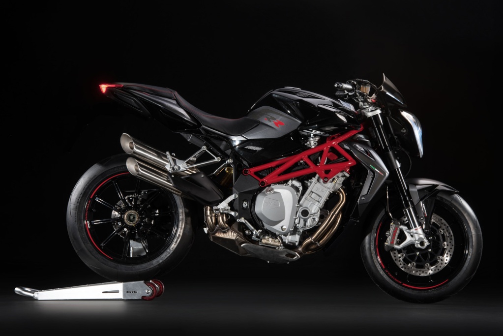 MV Agusta, du petit lait pour petits pédé©  - Page 12 _mcp6610