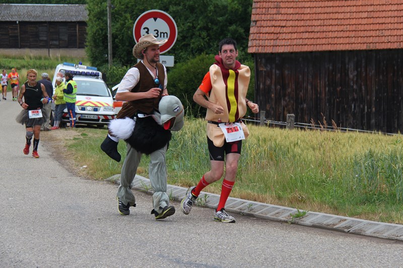 marathon - 11 ème édition du Marathon du Vignoble d'Alsace et son passage à Wangen le 21 juin 2015 Img_8515