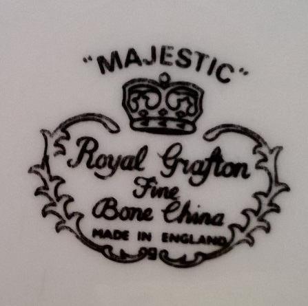 lynn - Royal Grafton Fine Bone China - Crown Lynn Ceramics (UK) Ltd Royal_11