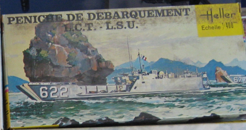 Péniche de débarquement LCT Marck IV 1/400ème Réf 5099  21_pen10