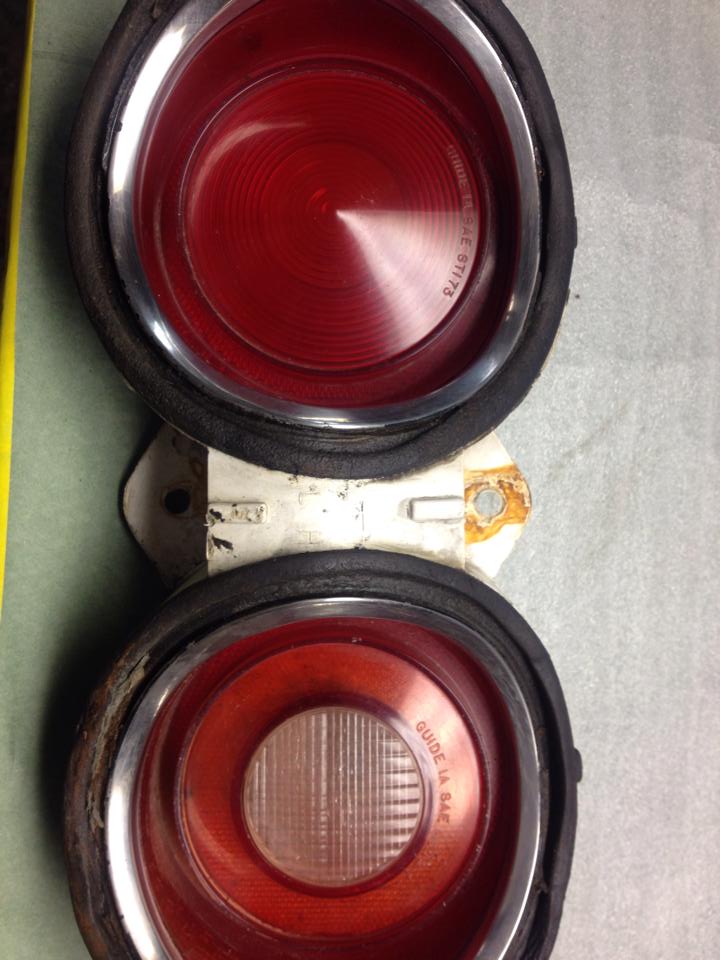 73 Laguna tail lights 11659210